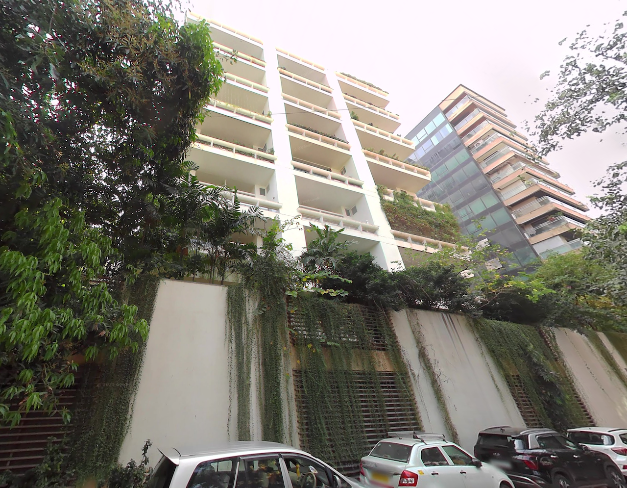 Narain Terraces in Bandra West