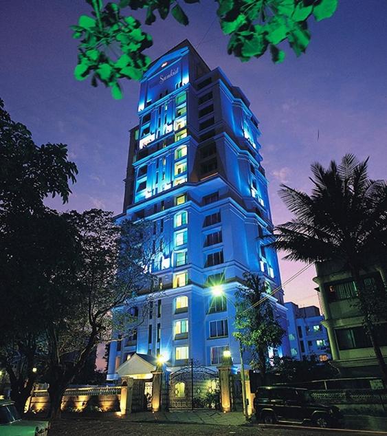 Raheja Sunkist — Bandra West (6)