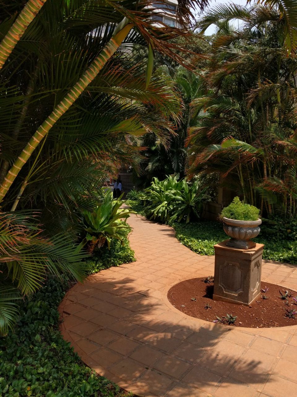 Raheja Sunkist — Bandra West (8)