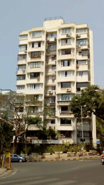 Glenridge in Walkeshwar