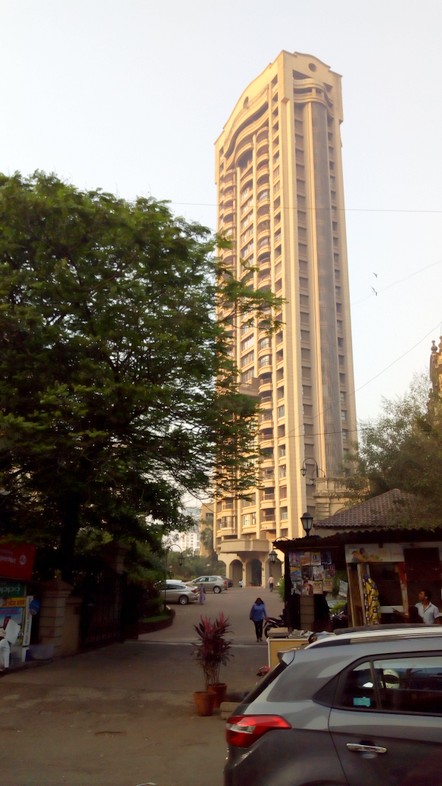 4 BHK Petit Tower in Breach Candy