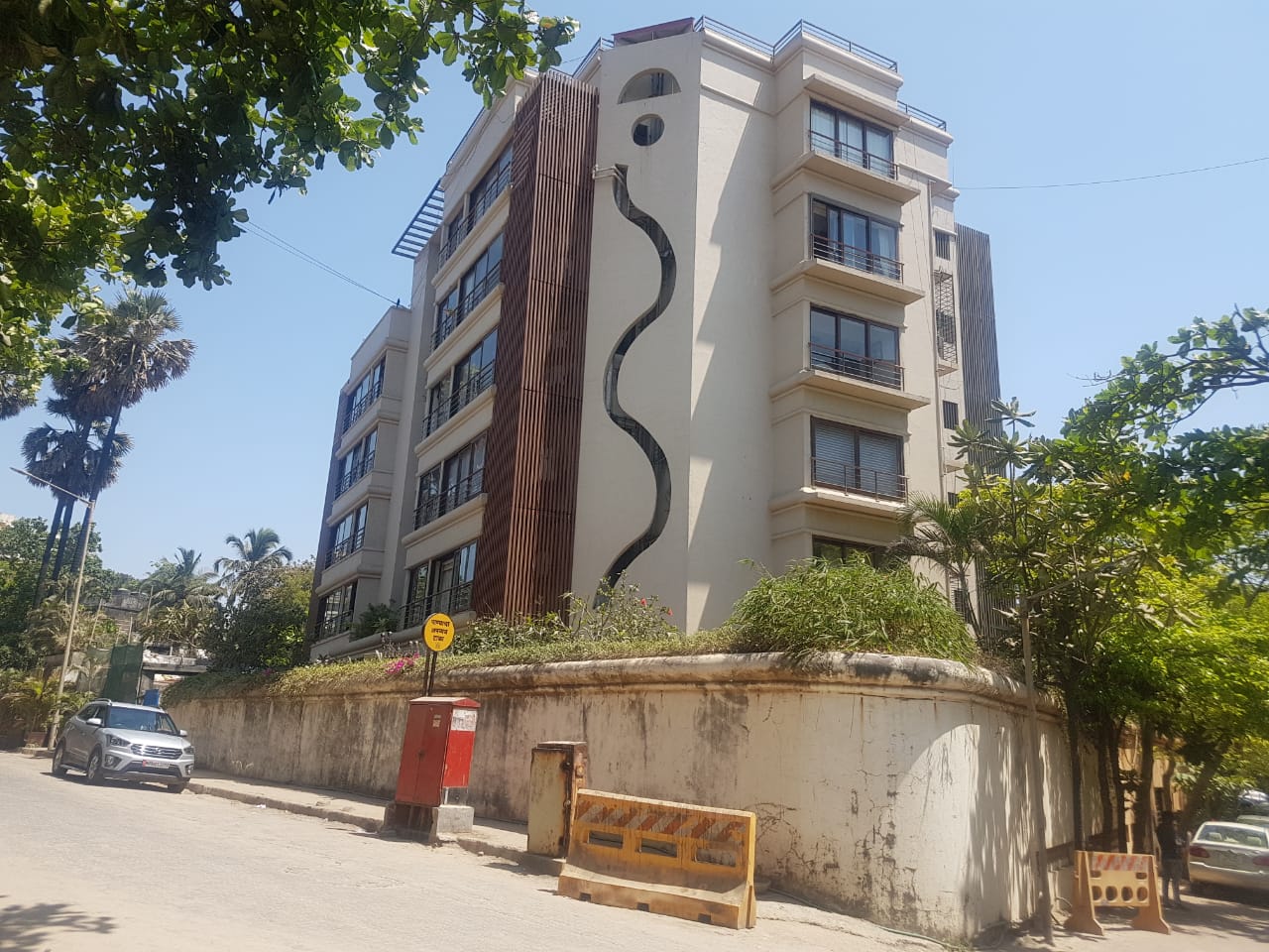 Megh Apartment in Juhu