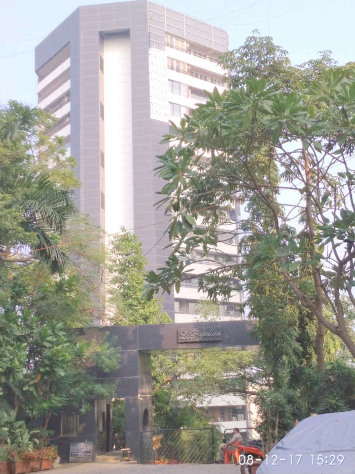 3 BHK Le Papillon in Bandra West