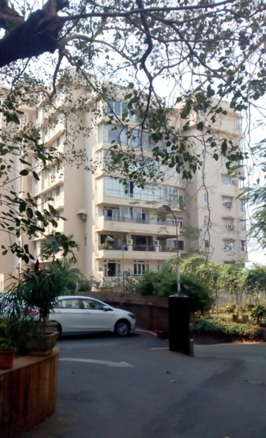 Las Palmas in Walkeshwar