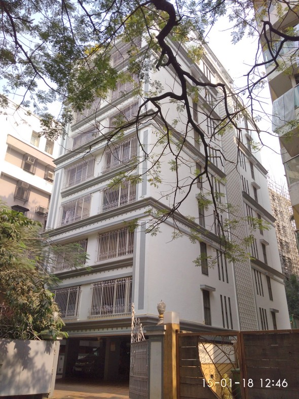 Prestige Court in Khar West