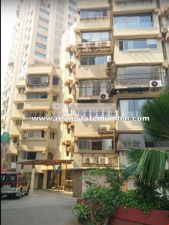 Vijay Apartment in Warden Road