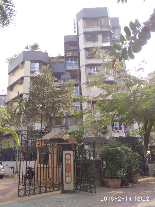 Breeze in Andheri West