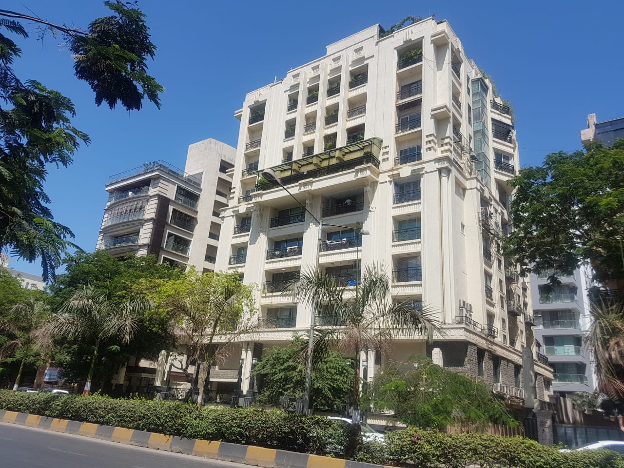 4 BHK 9 JVPD in Juhu