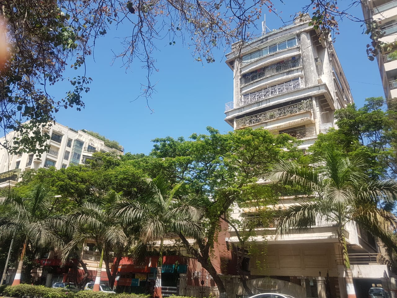 Laxmi Sadan in Juhu