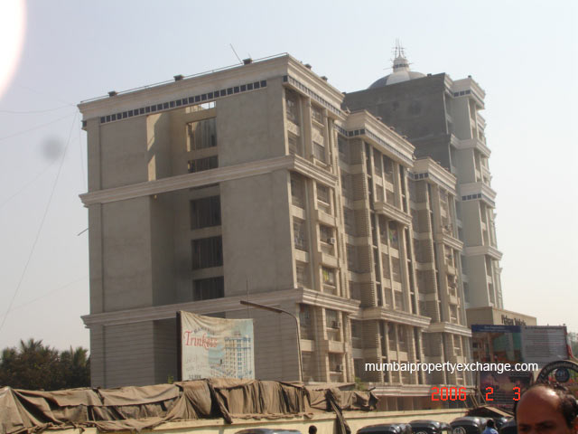 Mahavir Trinkets — Kanjur Marg (3)
