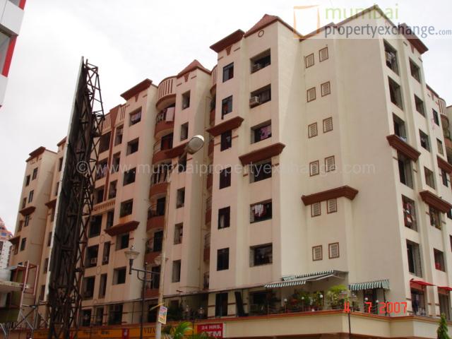 Gayatri Satsang flat for rent - Image 6