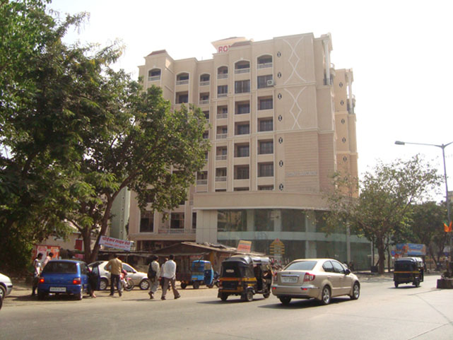 Ronit Arcade flat for rent - Image 4