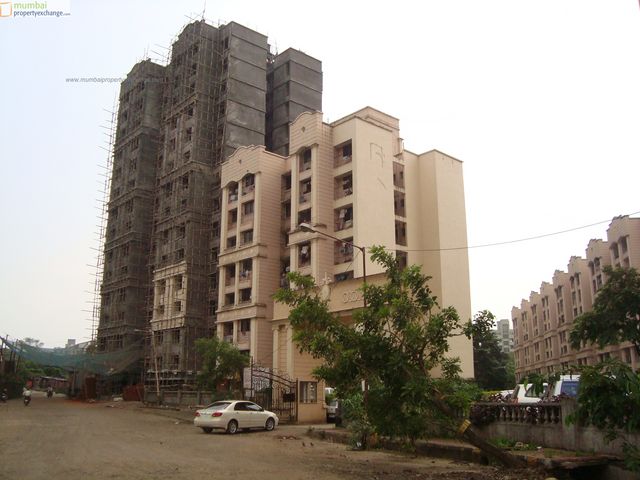 Hyde Park — Thane West (4)