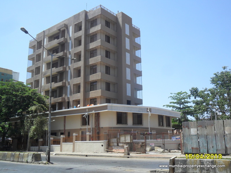 Saffron β Kandivali West (1)