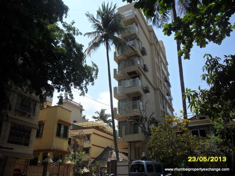 Hicons Aura in Bandra West