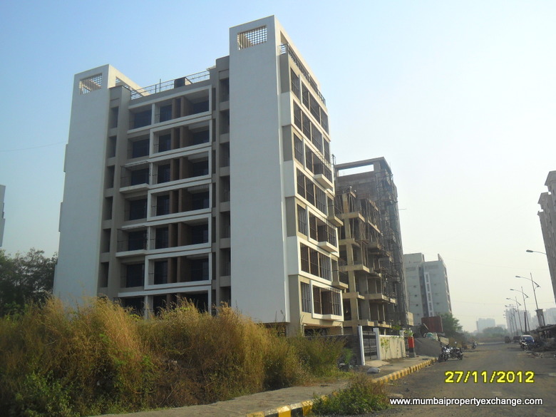 Payal Riddhi flat for rent - Image 5