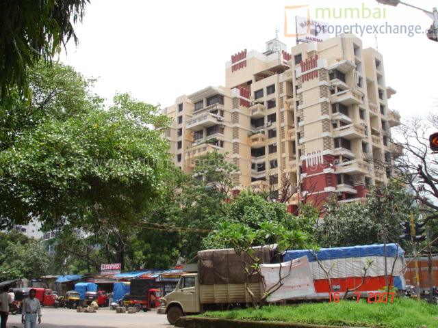 Maxima — Mulund West (4)