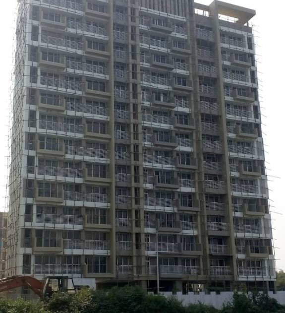 Bharat Mahal — Marine Drive (3)