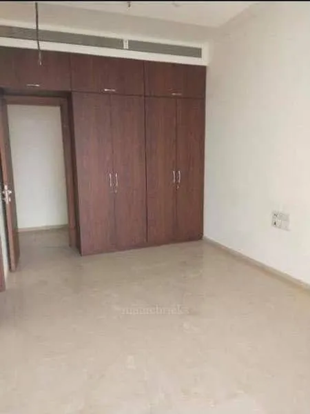 K Raheja Modern Vivarea — Mahalaxmi (4)
