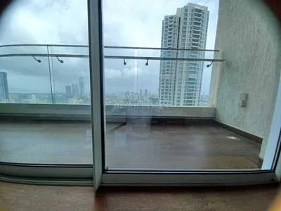 4 BHK in K Raheja Modern Vivarea