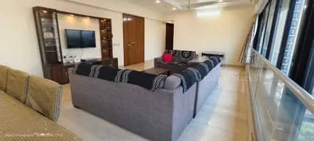 3 BHK Pali Hill Apartment in Bandra West