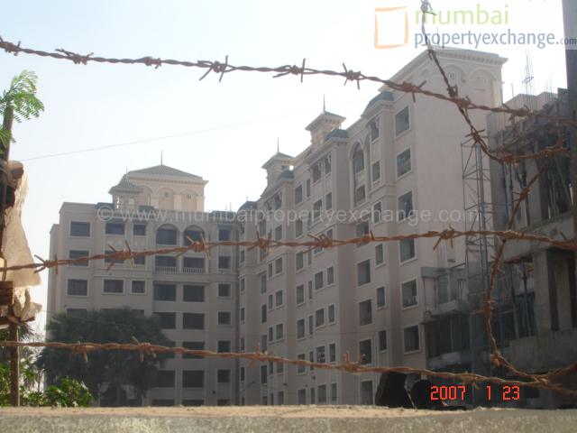 Timber Green Park — Dahisar East