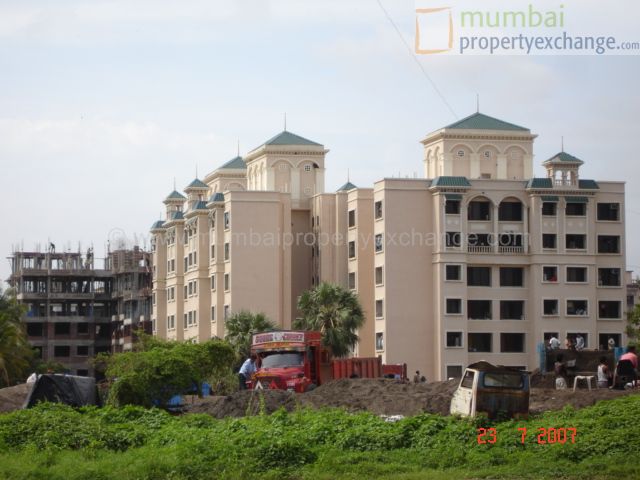 Timber Green Park — Dahisar East