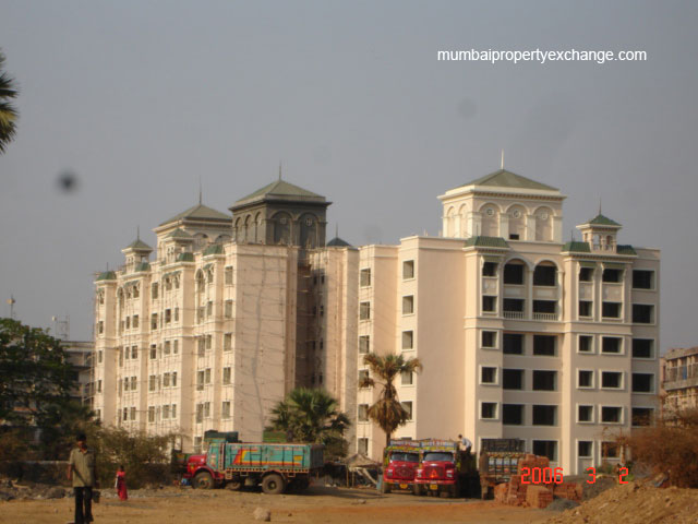 Timber Green Park — Dahisar East