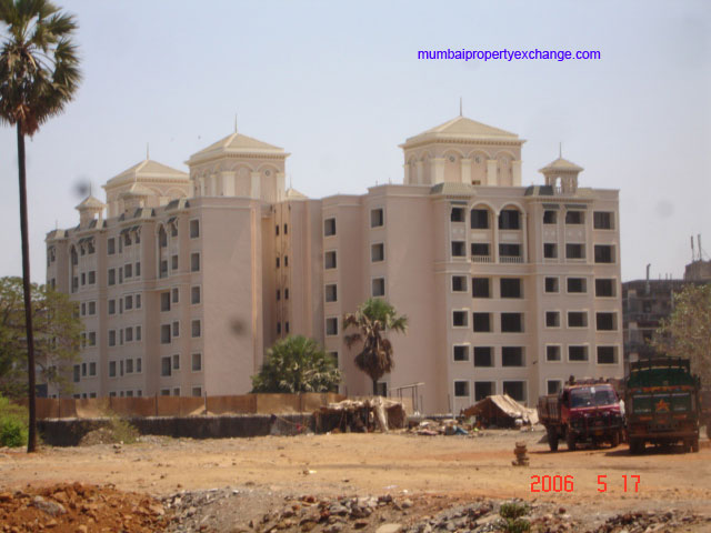 Timber Green Park — Dahisar East