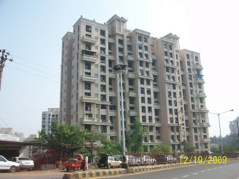 2 BHK Raunak Paradise in Thane West