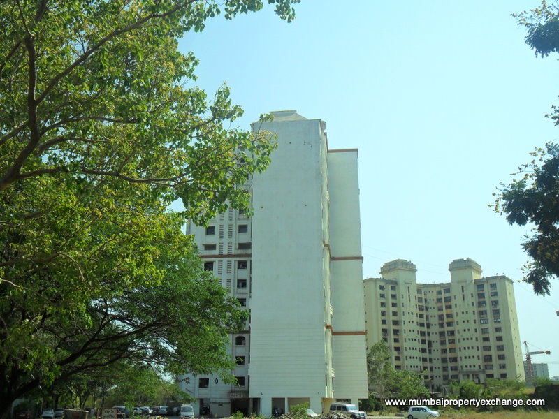 2 BHK Maple Heights in Mulund West