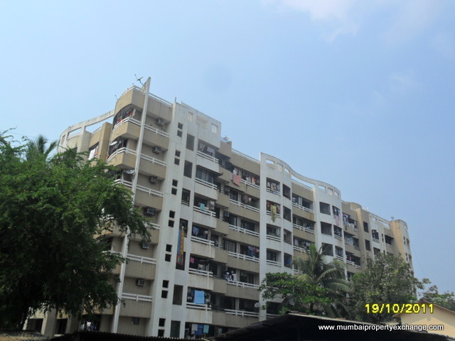 2 BHK Jeevan Asha in Kandivali West