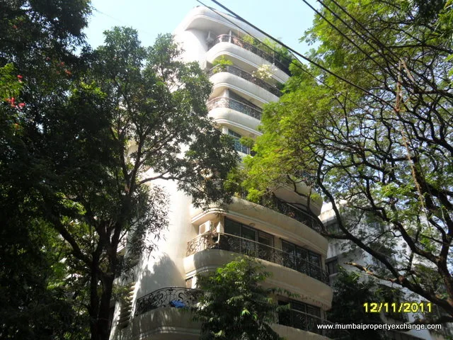 Supreme Pearl, 17th Road, Khar West — Sold Out photo
