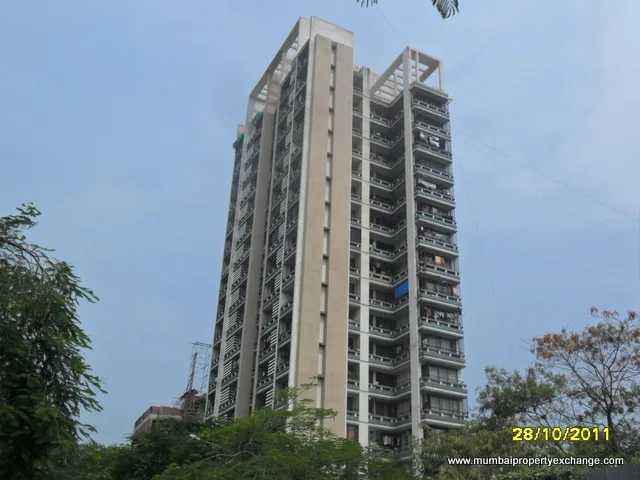 Living Essence β Kandivali East
