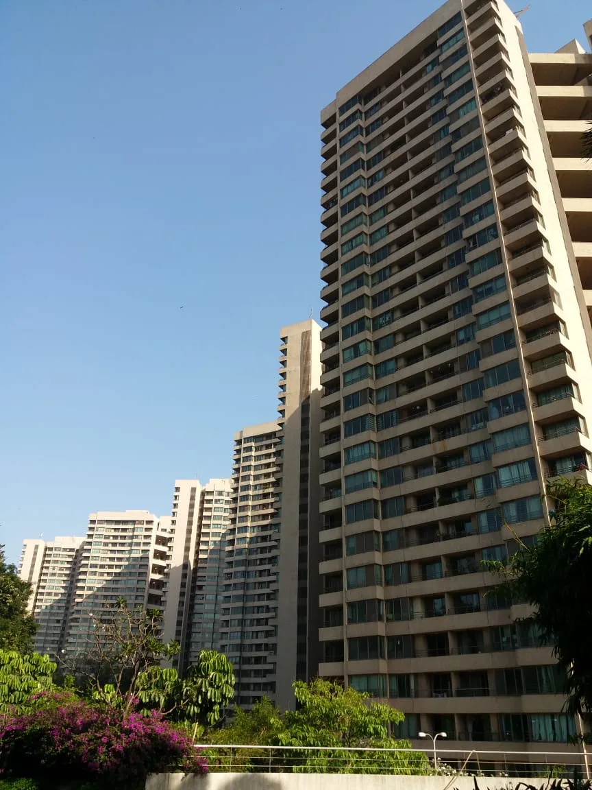 Oberoi Splendor β Andheri East