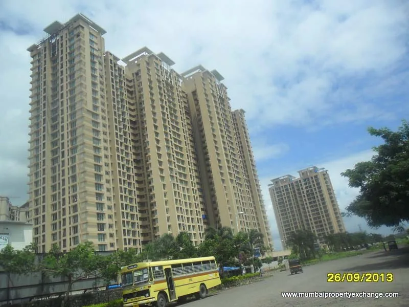 Rustomjee Athena โ Thane West