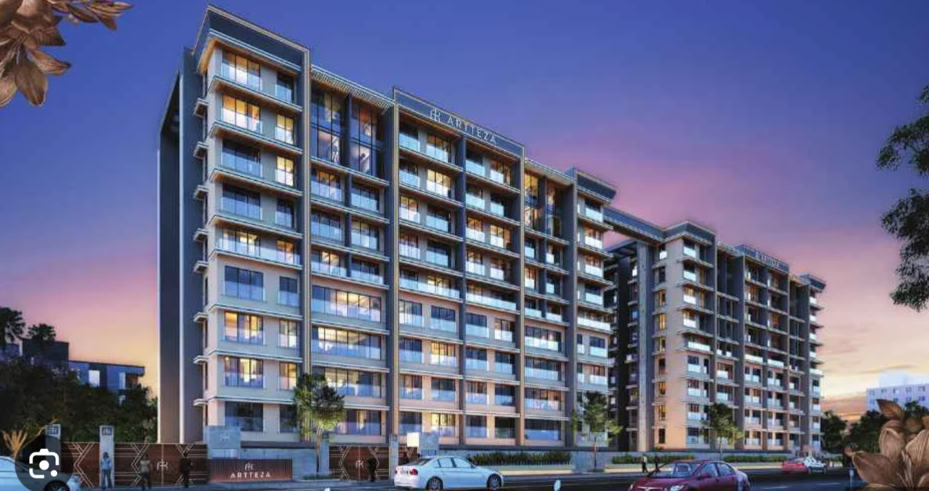 4 BHK Paradigm Artteza in Santacruz West