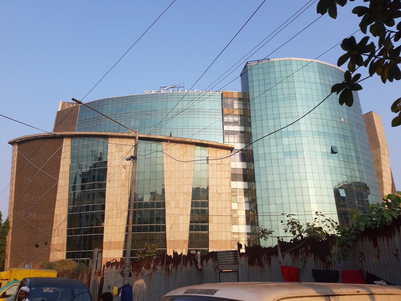 Skyline Icon Tower C — Andheri East