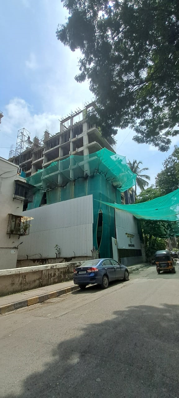 2 BHK Ideal Manohar in Bandra West