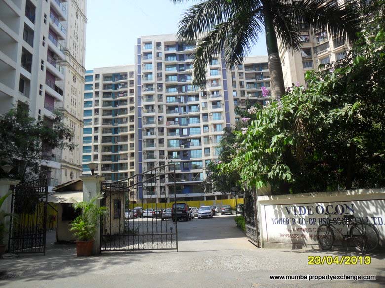 2 BHK Veena Saaz in Kandivali East