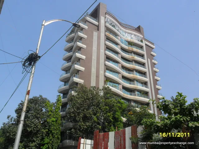 Om Sadan — Bandra West