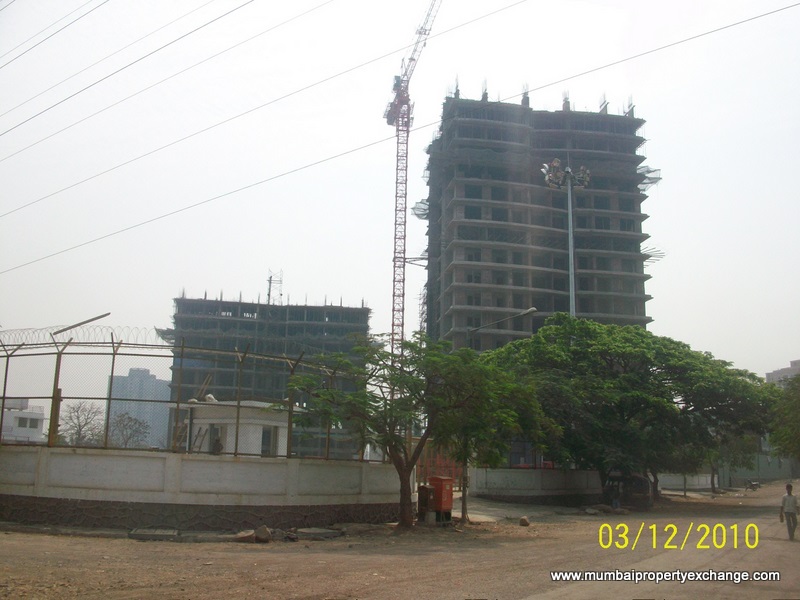 Viceroy Park — Dahisar West