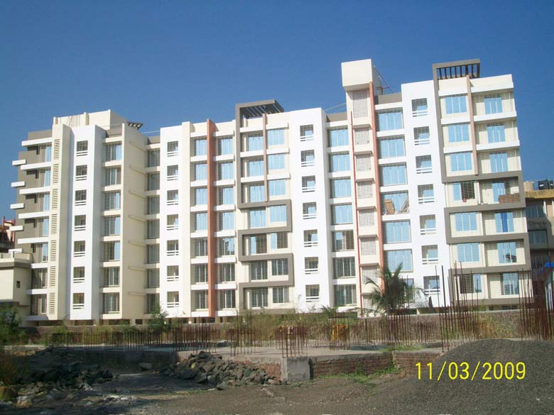 2 BHK Iraisa in Mira Road