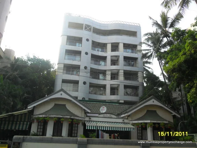 Silver Crest โ Bandra West