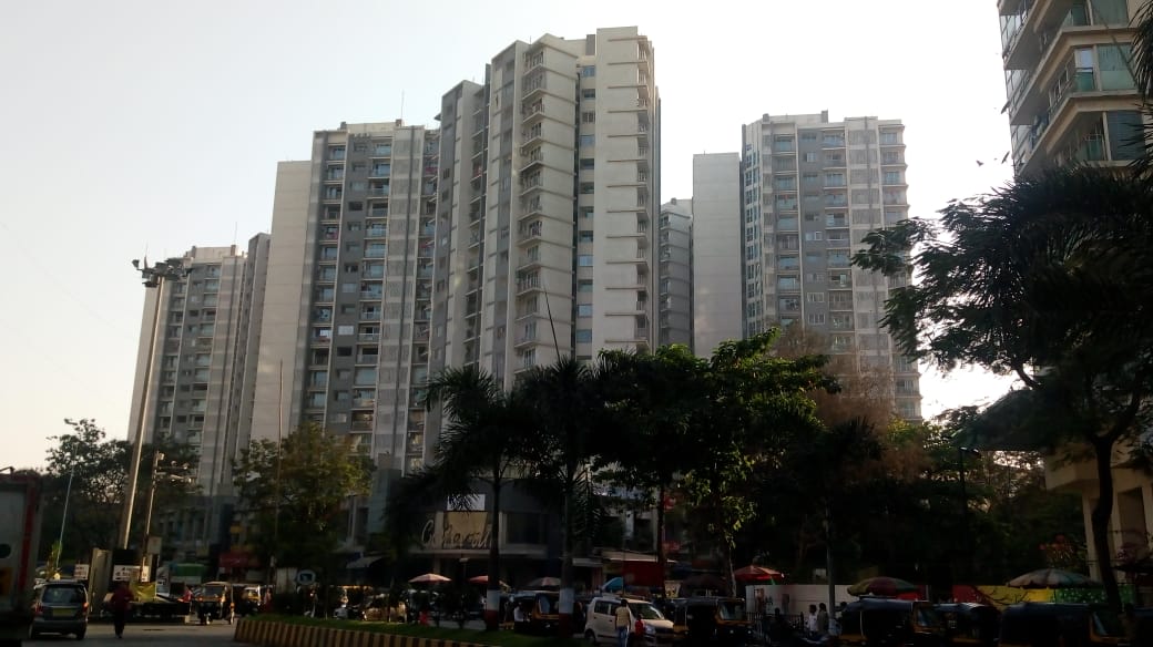 3 BHK Octa Crest in Kandivali East