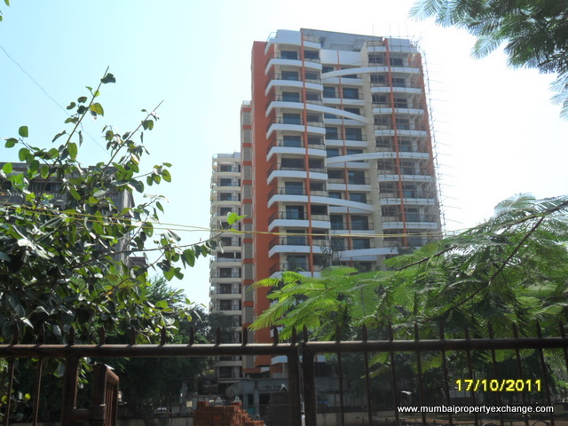 2 BHK Gokul Vrindavan in Kandivali West