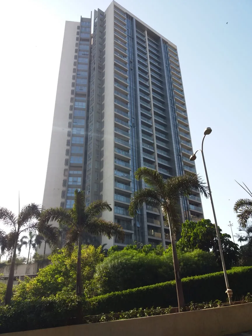 Oberoi Splendor Grande β Andheri East