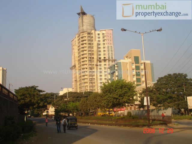 Queensgate — Thane West