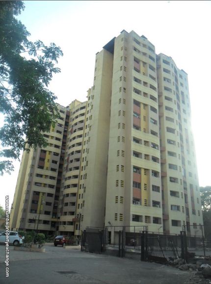 3 in N G Royal Park for rent