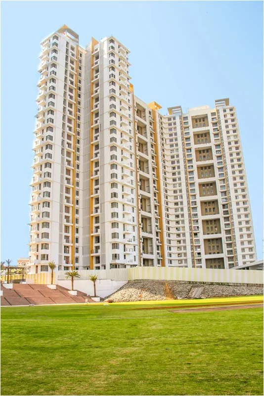 3 BHK Lodha Luxuria Secret 9 in Thane West